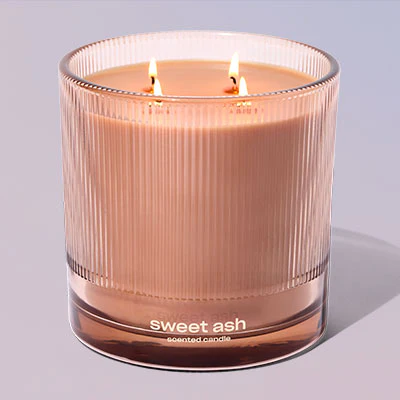 Sweet Ash Candle - Image 3