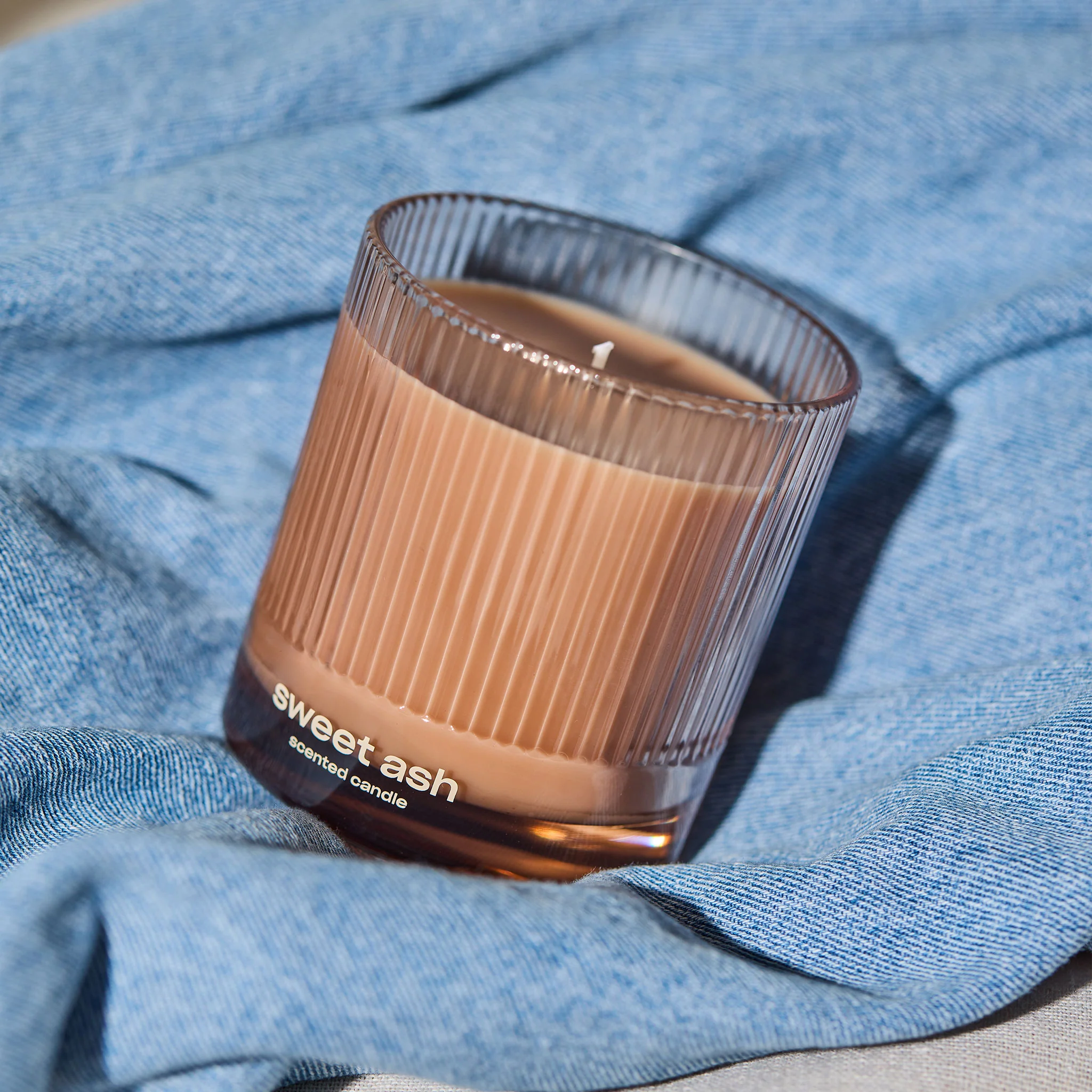 Sweet Ash Candle - Image 6